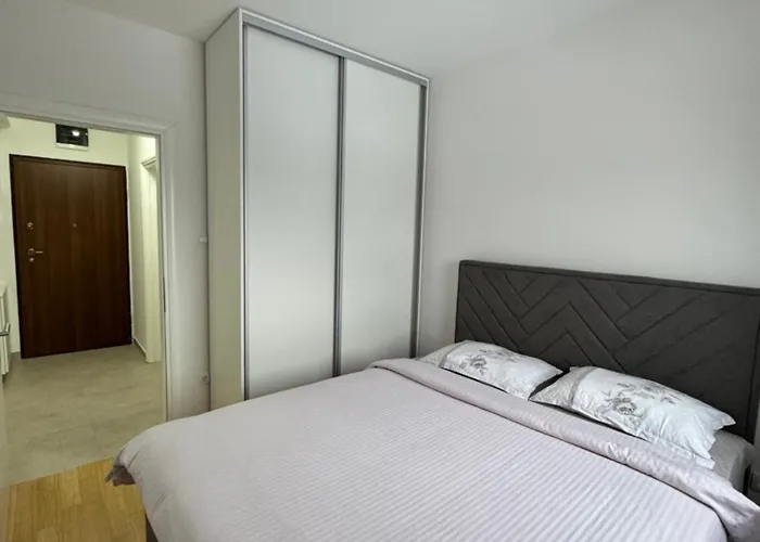 Comfort - Wifi & Parking بانيا لوكا